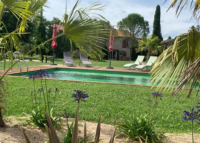 Brin De Cocagne Bed & Breakfast Fénols